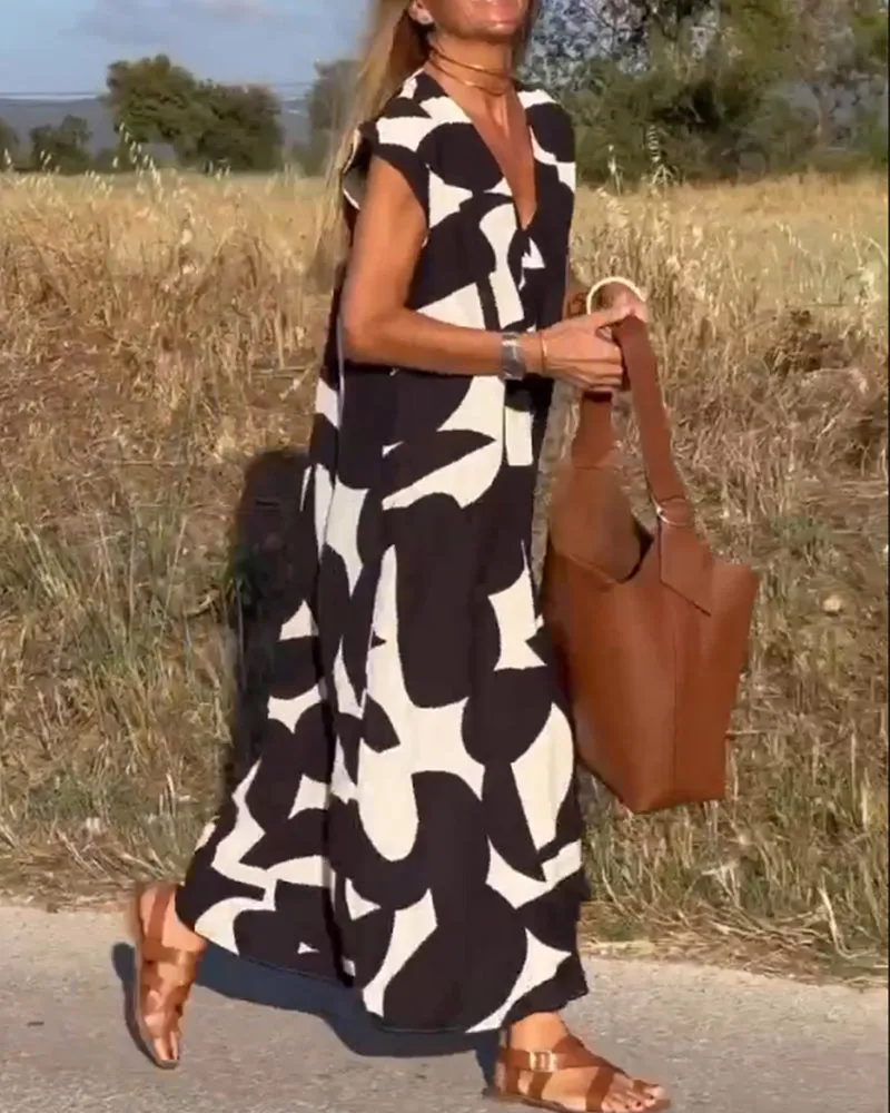 Alvina - Effortlessly Chic Abstract Dress