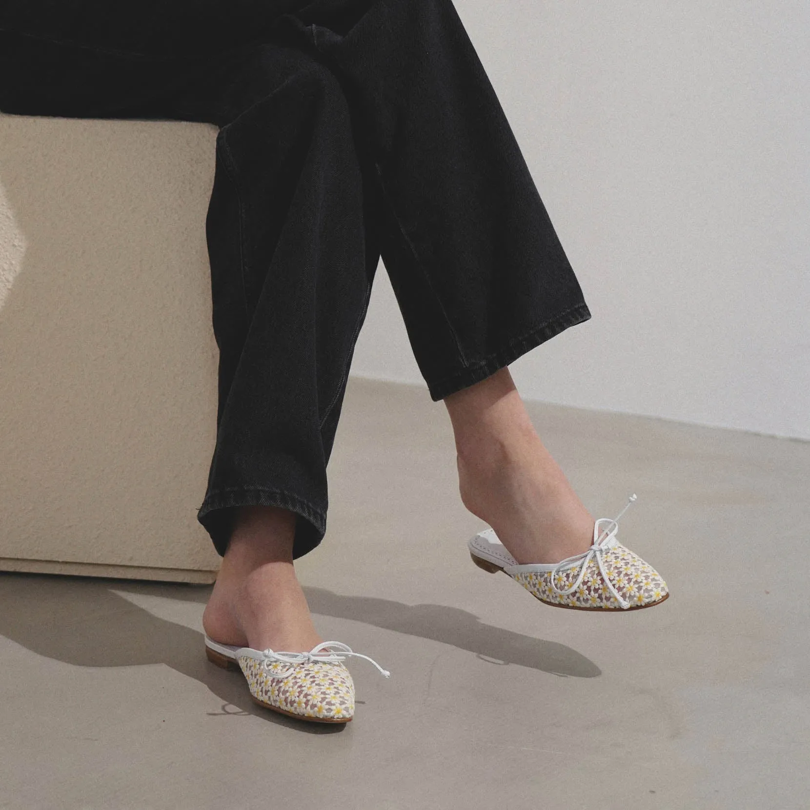 Ballerimu daisy mesh flats