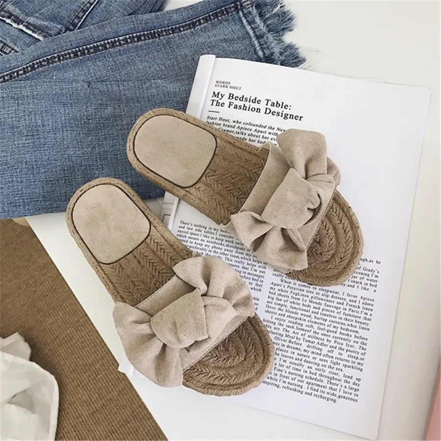 Bowknot Design Hempen Cord Flat Slippers
