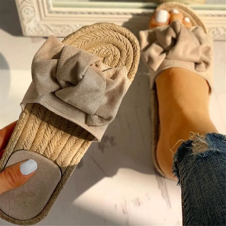 Bowknot Design Hempen Cord Flat Slippers