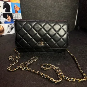 Chanel Classic Flap Black Quilted Leather Bag 18cm
