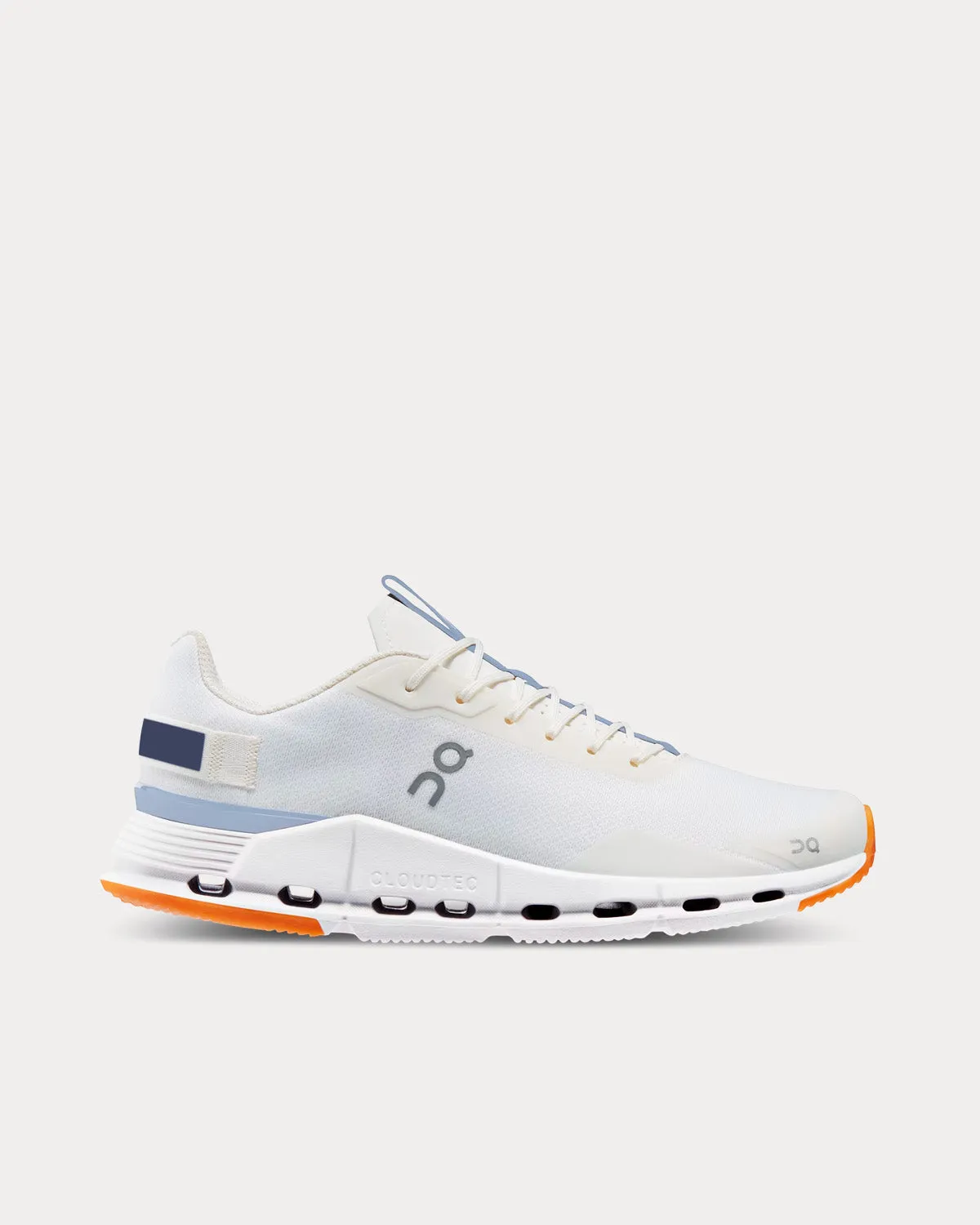 Cloudnova Form White / Heather Running Shoes