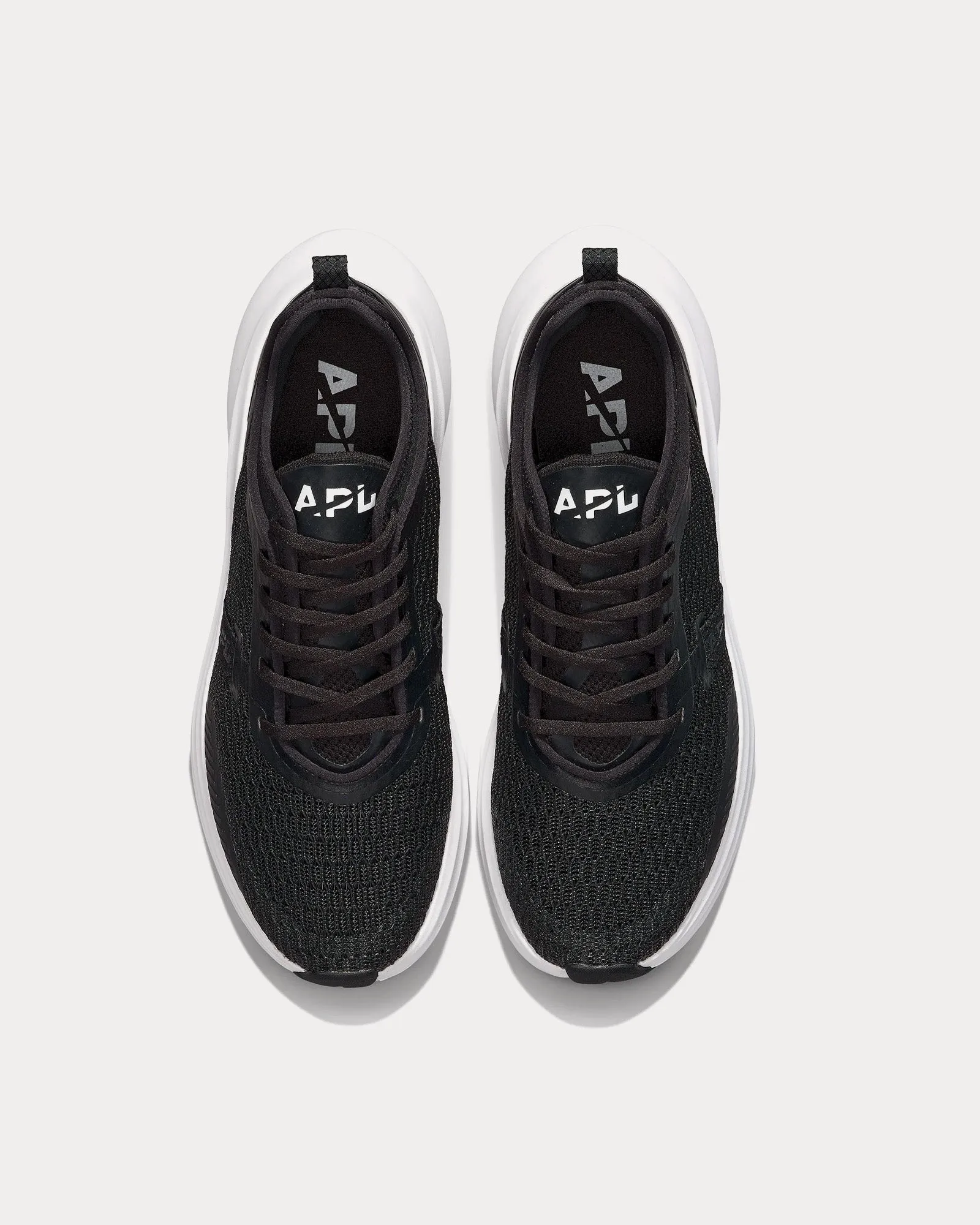 Euphoria Black / White Running Shoes