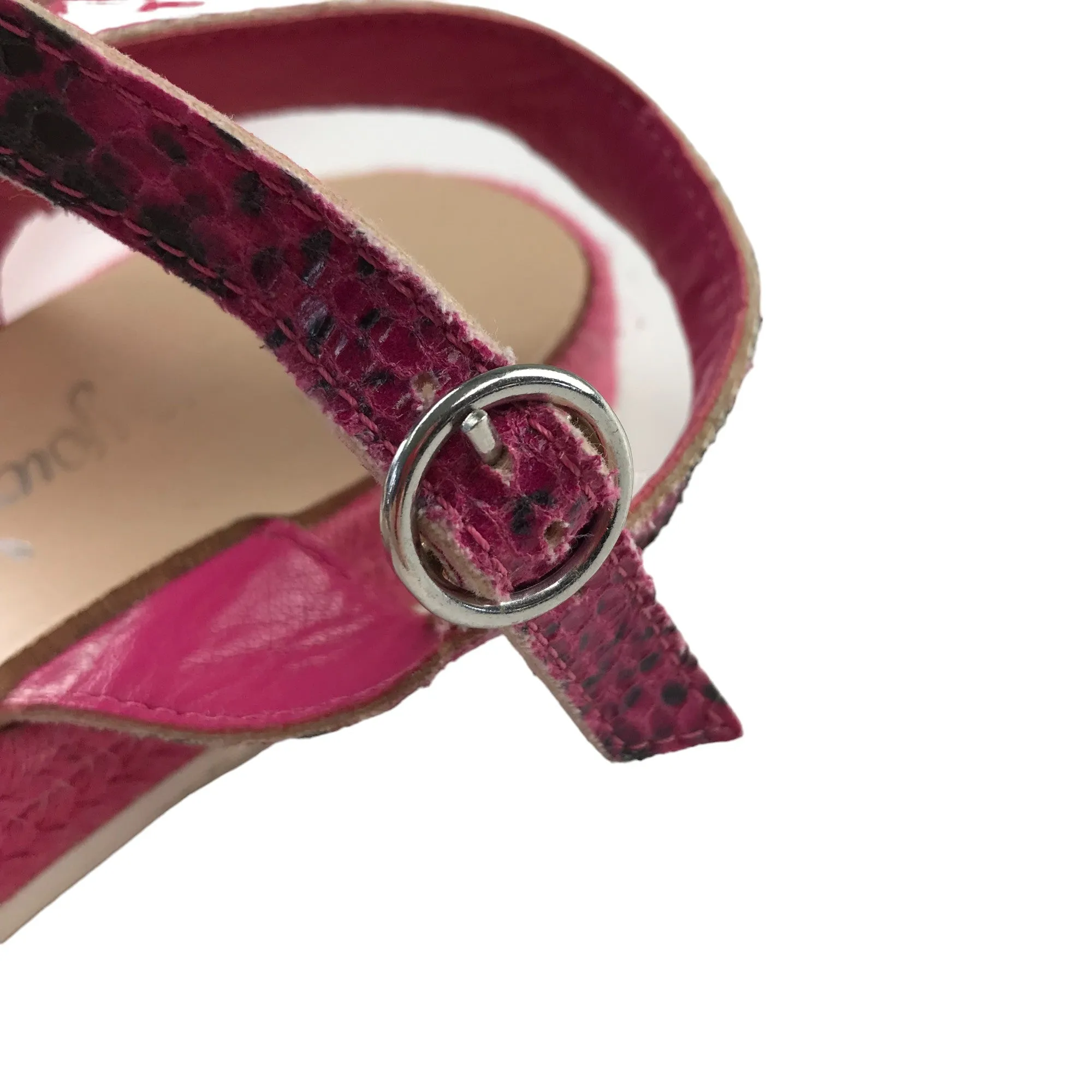 George Sandals Shoe Size 4 Fuchsia Scale Design