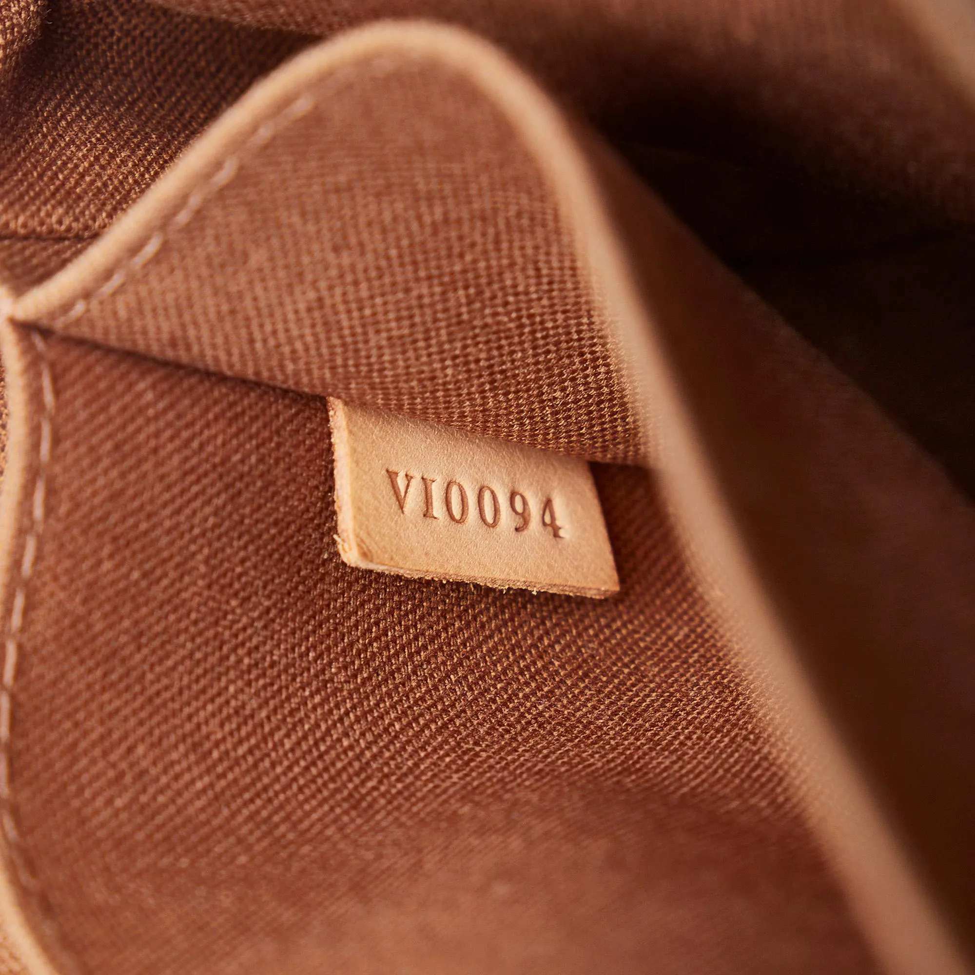 Louis Vuitton Monogram Marelle (SHG-WJcXtl)
