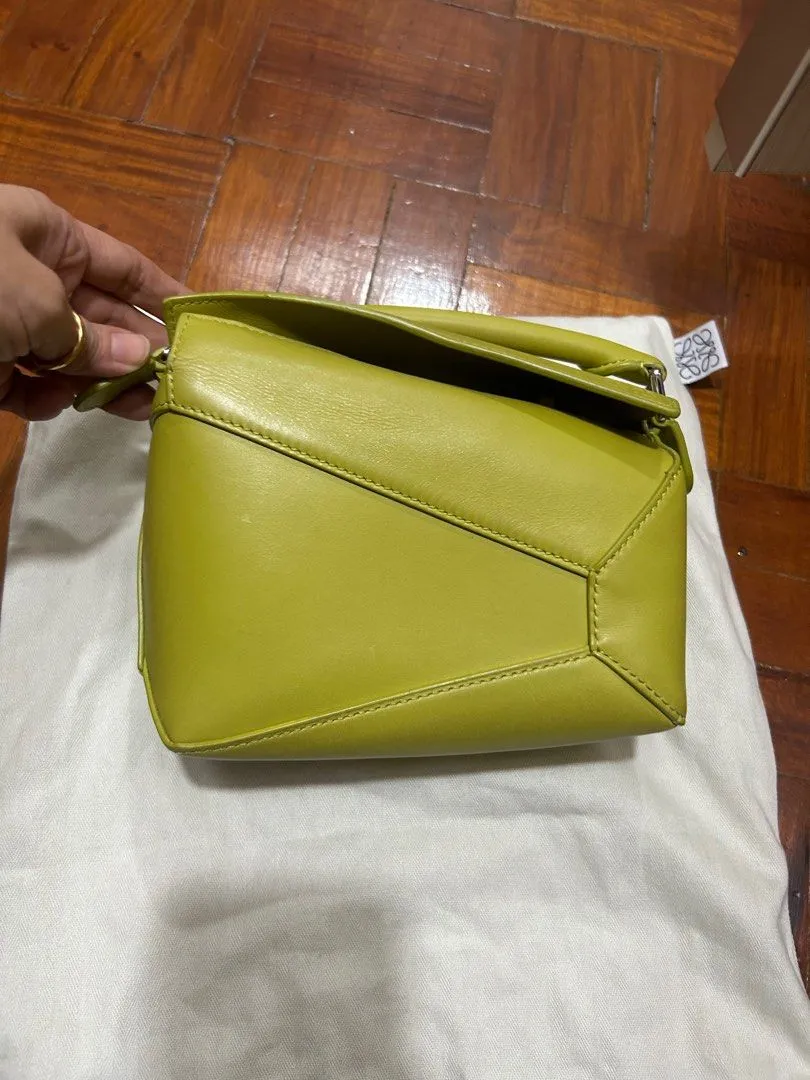 <b>LOEWE </b> <br>Mini Puzzle Edge