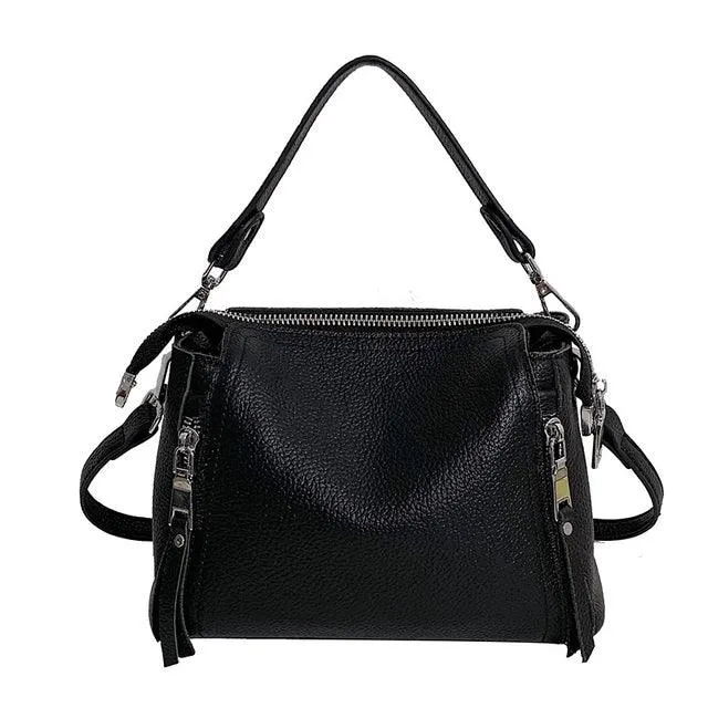 Luxe Voyager Shoulder Bag - Versatile Vegan Leather