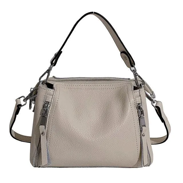 Luxe Voyager Shoulder Bag - Versatile Vegan Leather