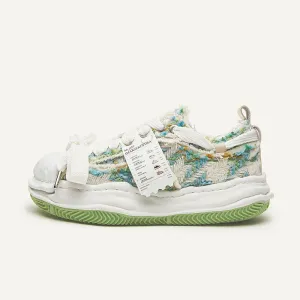 M031 - Axis Sneakers