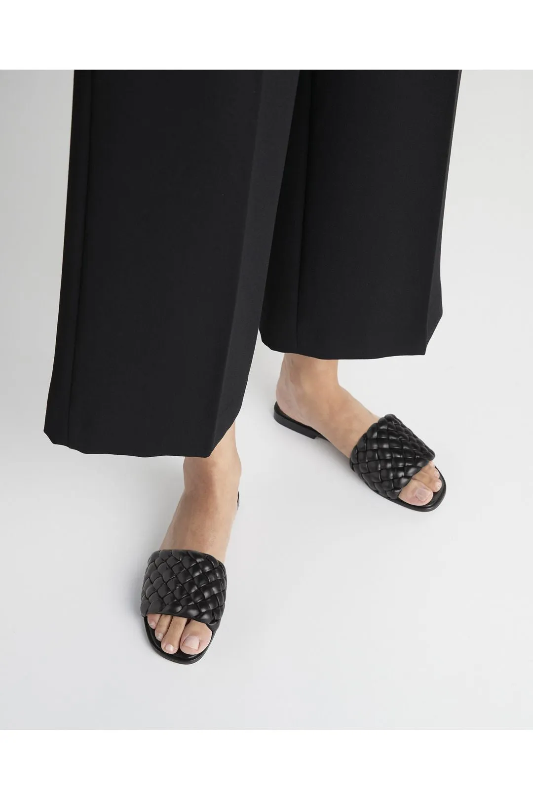 Minou Intrecciato-Woven Leather Mules