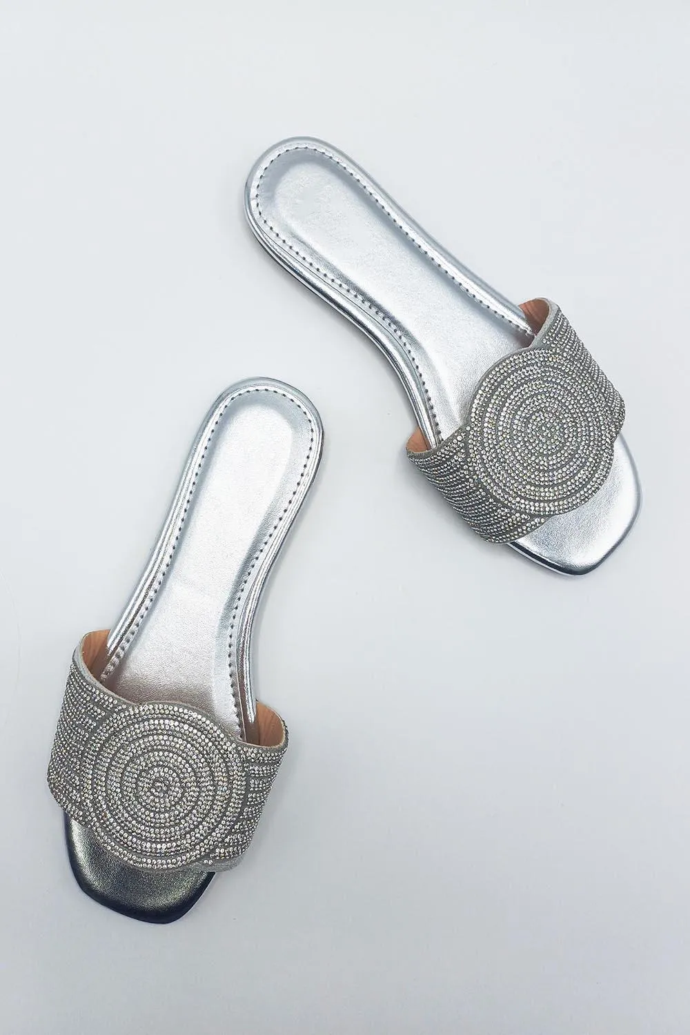 Nala Circle Detail Diamante Band Sliders in Silver