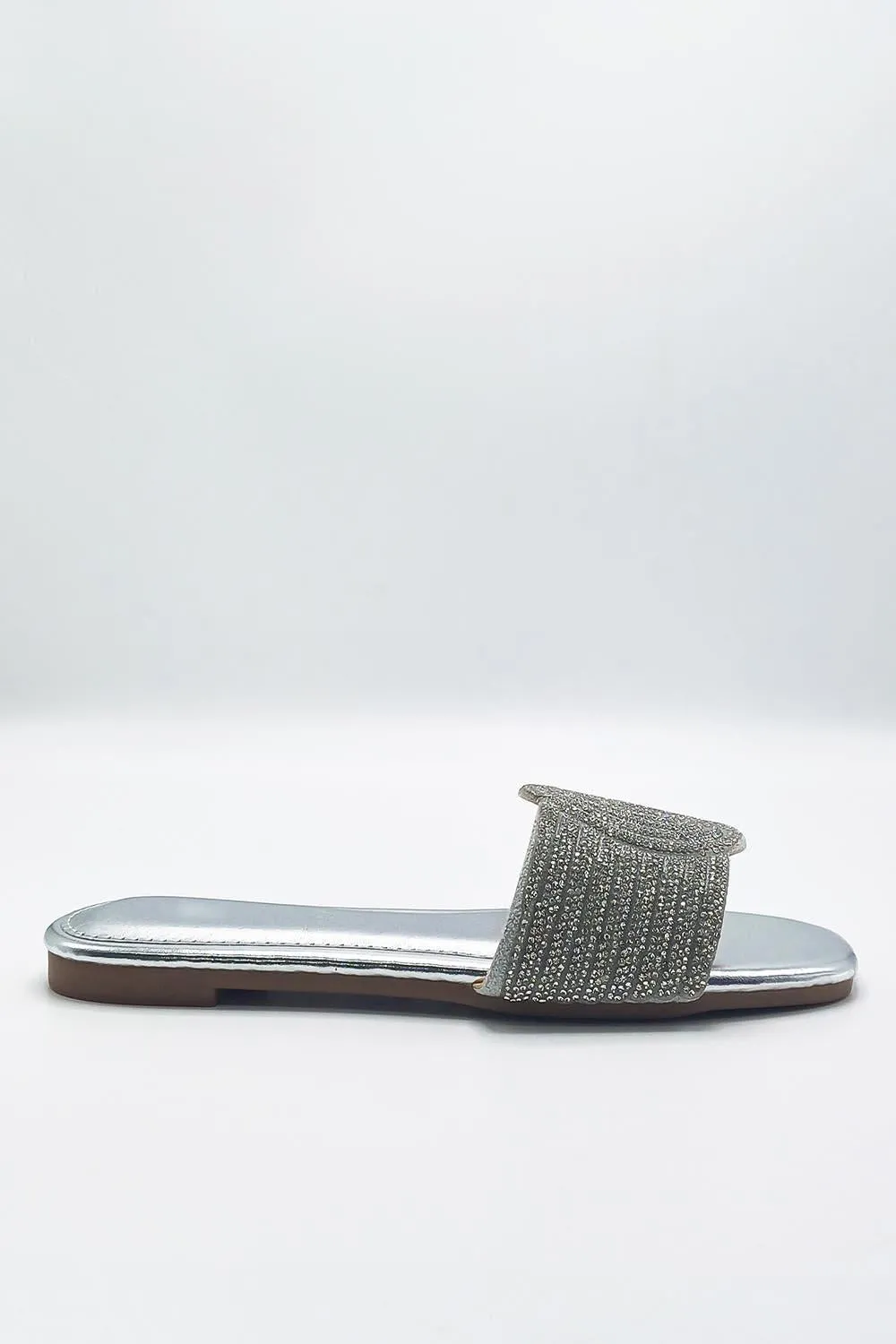 Nala Circle Detail Diamante Band Sliders in Silver