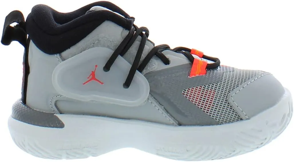 Nike Jordan Kid's Zion 1 (GS) Basketball Shoe