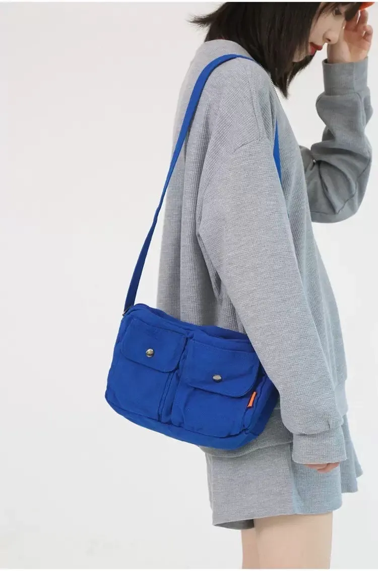 Simplify Your Life with Our Versatile Crossbody Canvas Bag