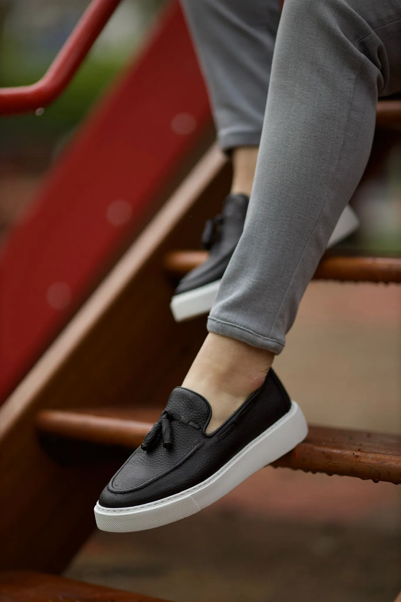 Stanley Eva Sole Tasseled Detail Black Shoes