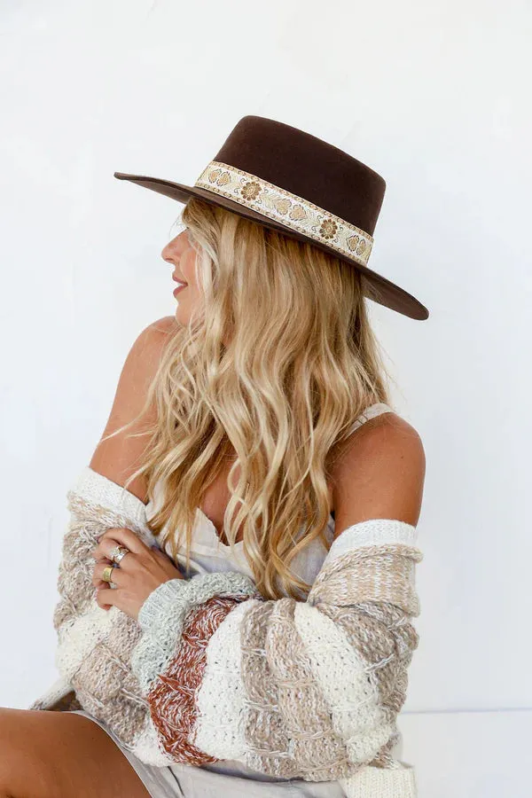 STRUCTURED FLAT WIDE BRIM HAT WITH BRAID DETAIL - CHOCOLATE