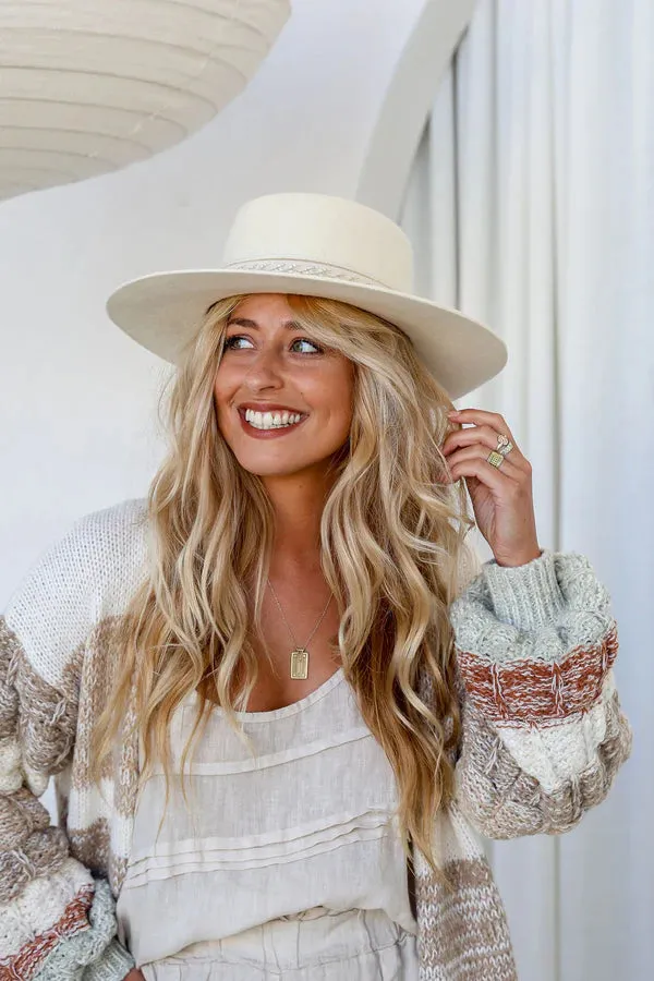 STRUCTURED FLAT WIDE BRIM HAT WITH BRAID DETAIL - IVORY