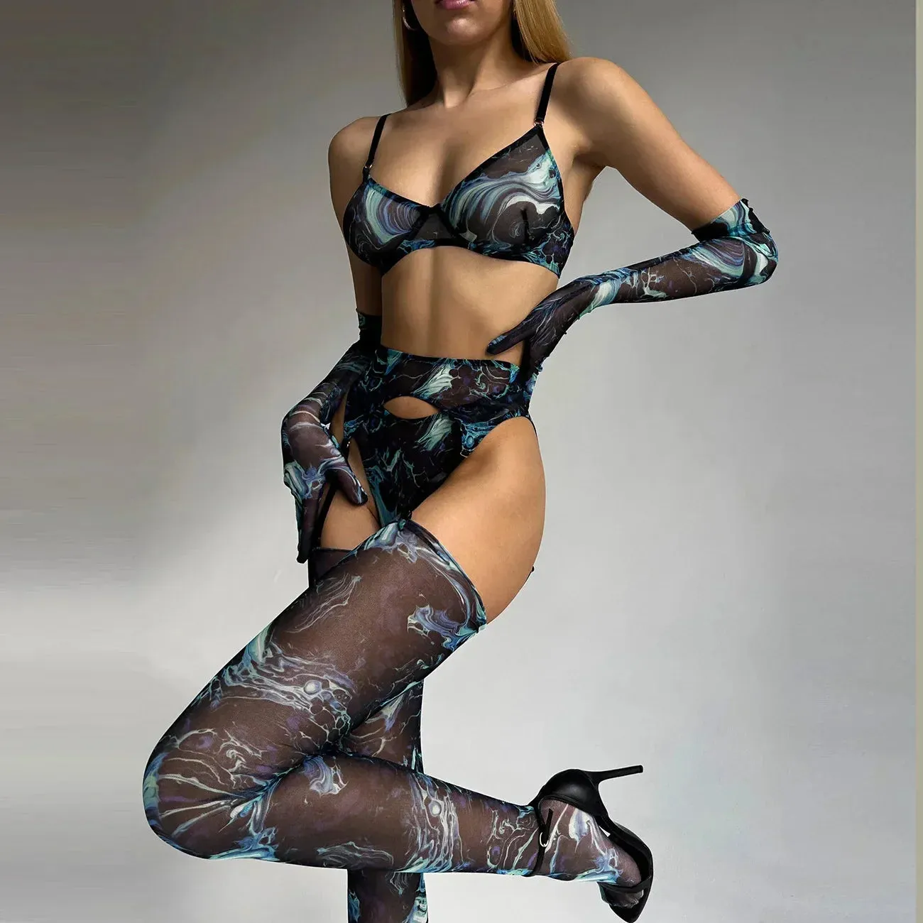 Syra - Elegant Lingerie Set