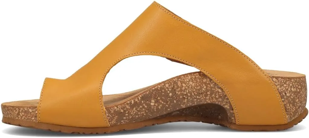 Taos Footwear Women's Loop Sandal