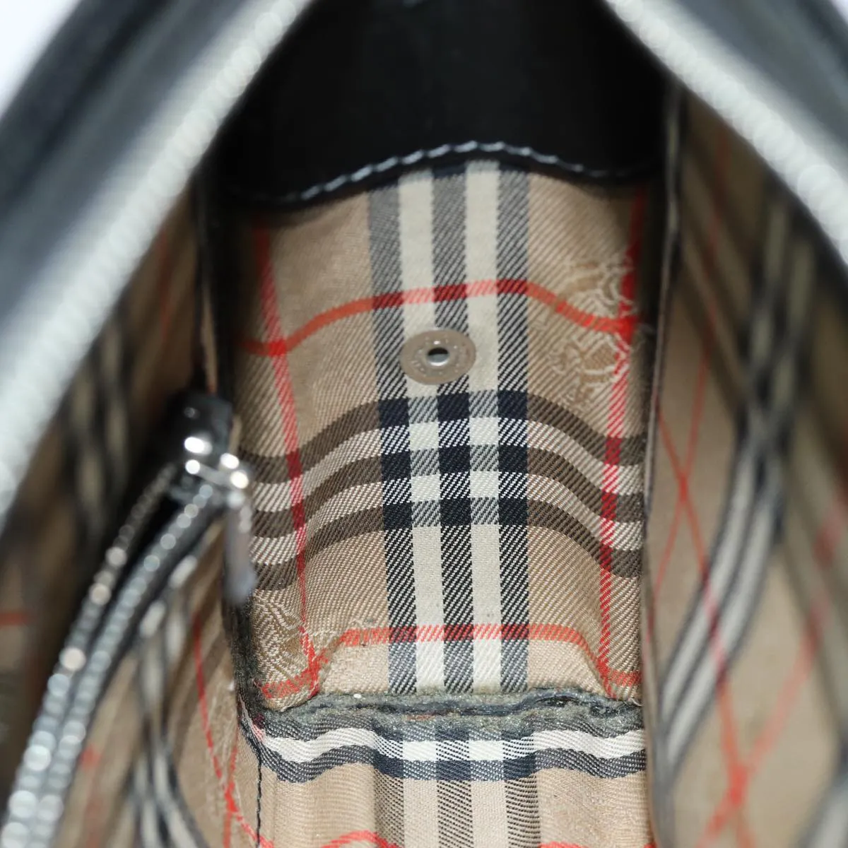 Trendy Inspired Burberry Clutch Bag Leather Black Auth Bs14349