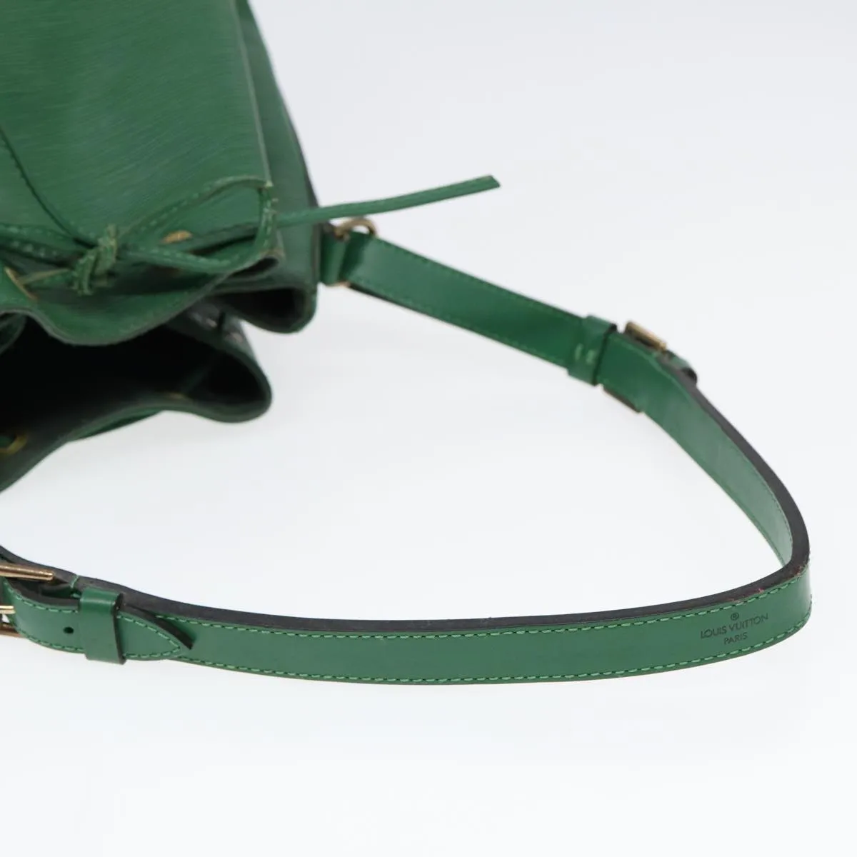 Trendy Inspired Louis Vuitton Epi Petit Noe Shoulder Bag Green M44102 Lv Auth 89333