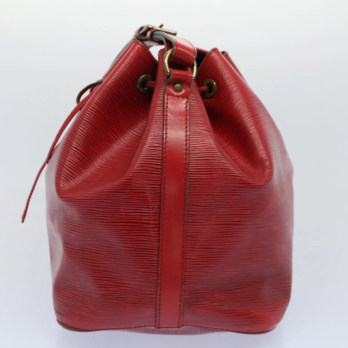 Trendy Inspired Louis Vuitton Epi Petit Noe Shoulder Bag Red M44107 Lv Auth 53986