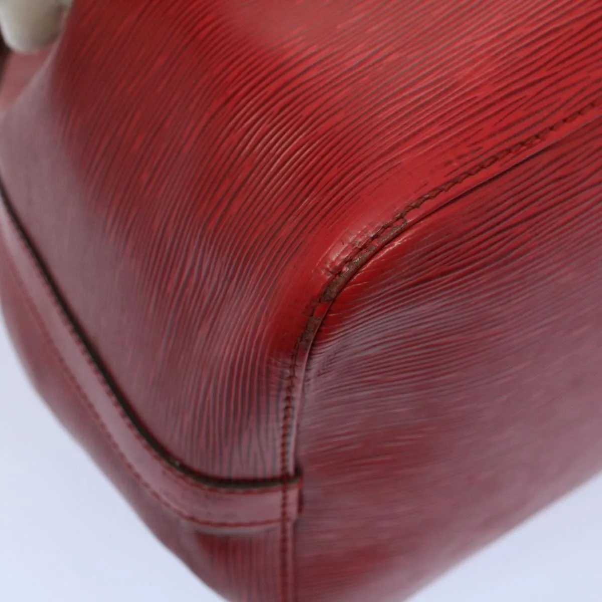 Trendy Inspired Louis Vuitton Epi Petit Noe Shoulder Bag Red M44107 Lv Auth 53986