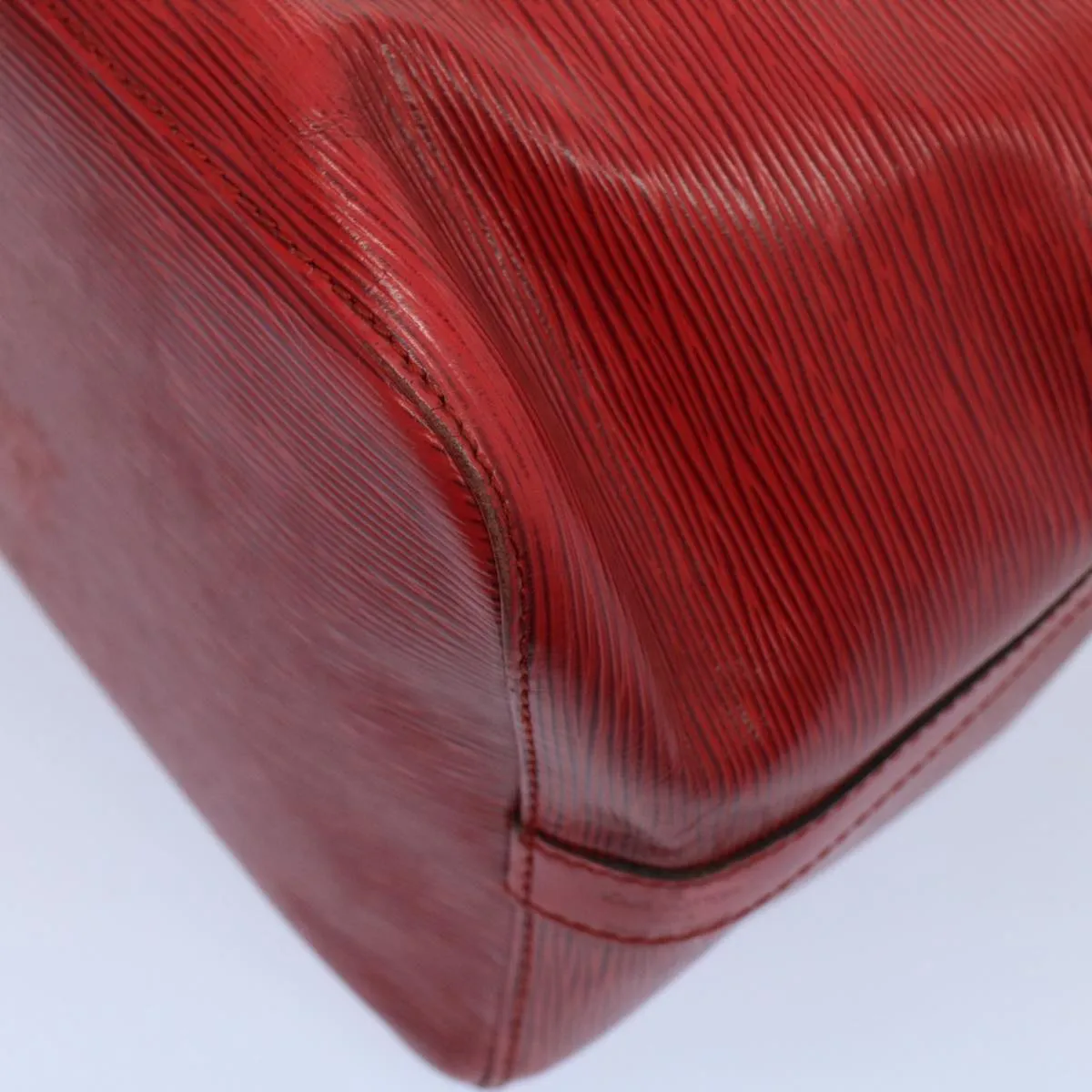 Trendy Inspired Louis Vuitton Epi Petit Noe Shoulder Bag Red M44107 Lv Auth 53986