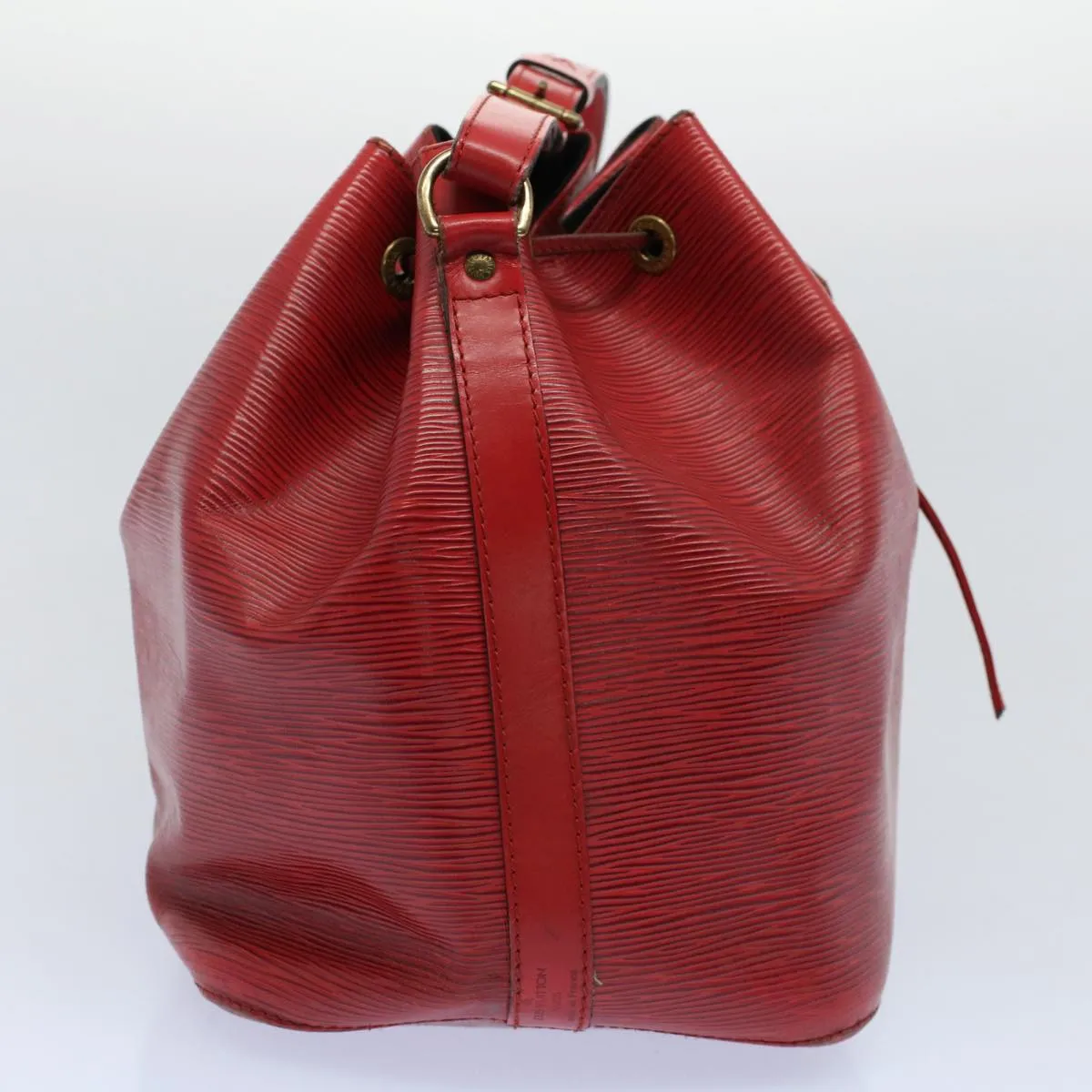 Trendy Inspired Louis Vuitton Epi Petit Noe Shoulder Bag Red M44107 Lv Auth 53986