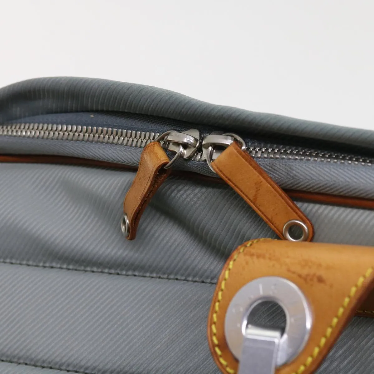Trendy Inspired Louis Vuitton Lv Cup Tasman Shoulder Bag Gray M80519 Lv Auth Bs8975