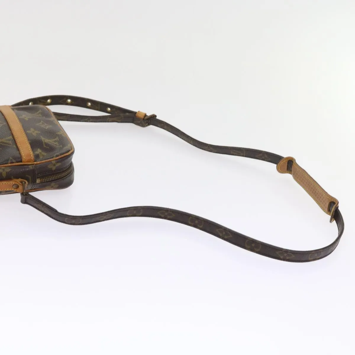 Trendy Inspired Louis Vuitton Monogram Danube Shoulder Bag M45266 Lv Auth 55053