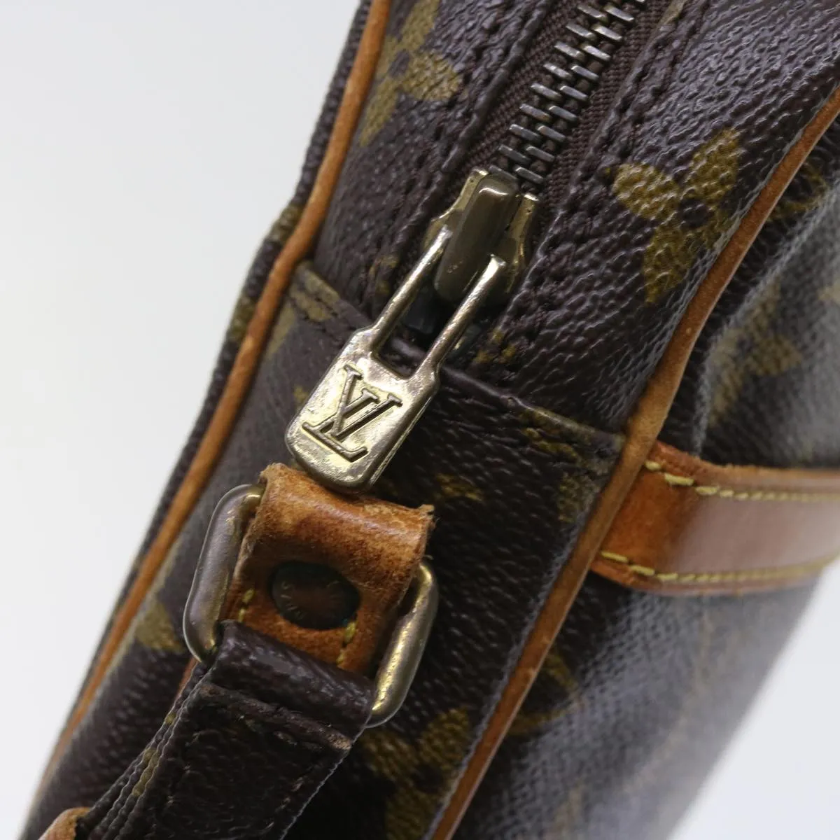 Trendy Inspired Louis Vuitton Monogram Danube Shoulder Bag M45266 Lv Auth 55053