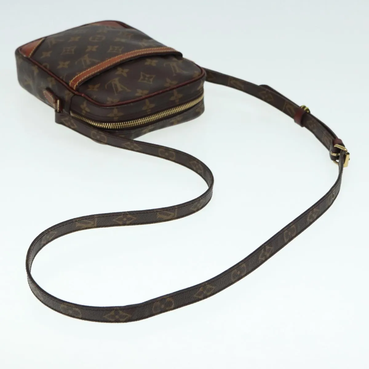 Trendy Inspired Louis Vuitton Monogram Danube Shoulder Bag M45266 Lv Auth 88419