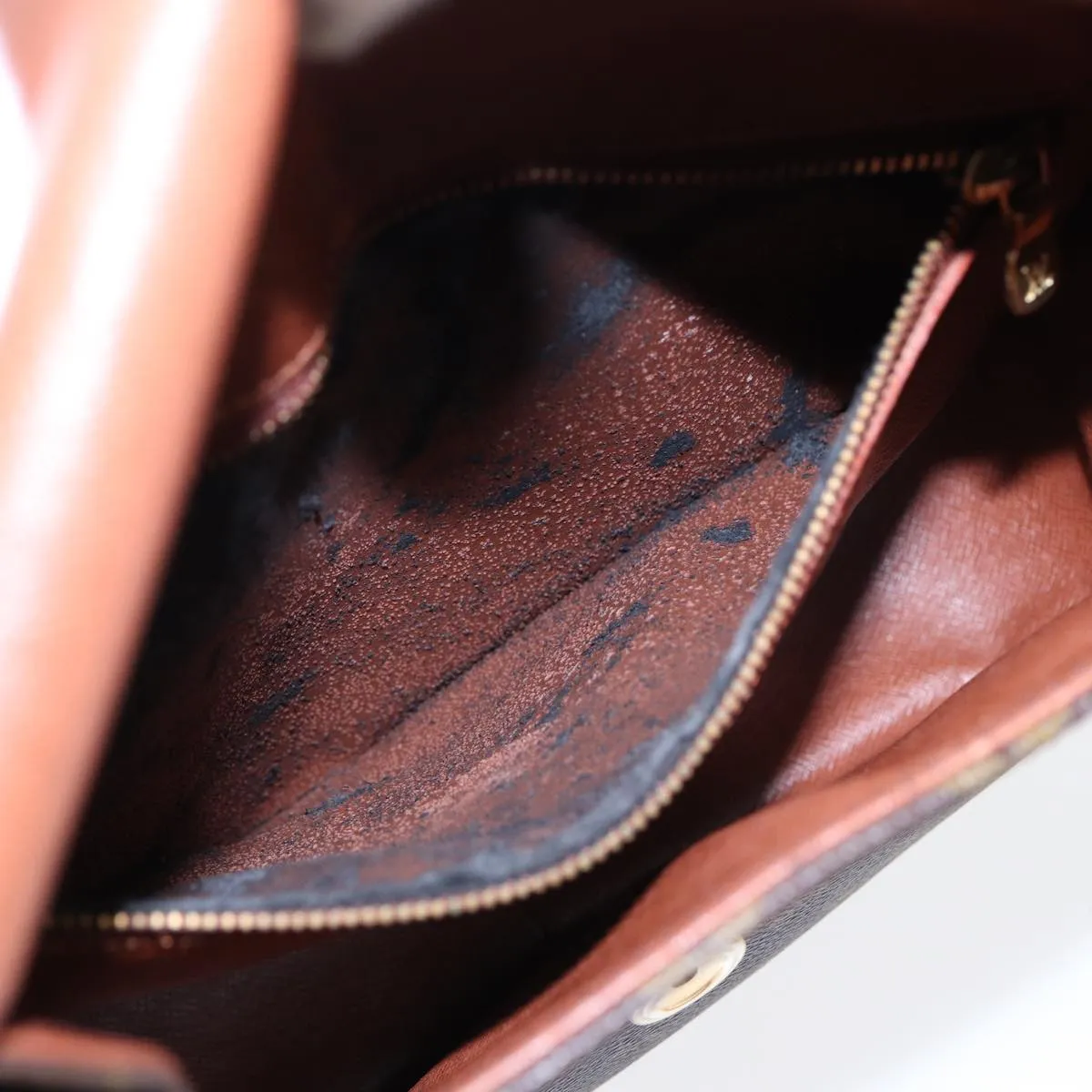 Trendy Inspired Louis Vuitton Monogram Saint Cloud Gm Shoulder Bag M51242 Lv Auth 88023
