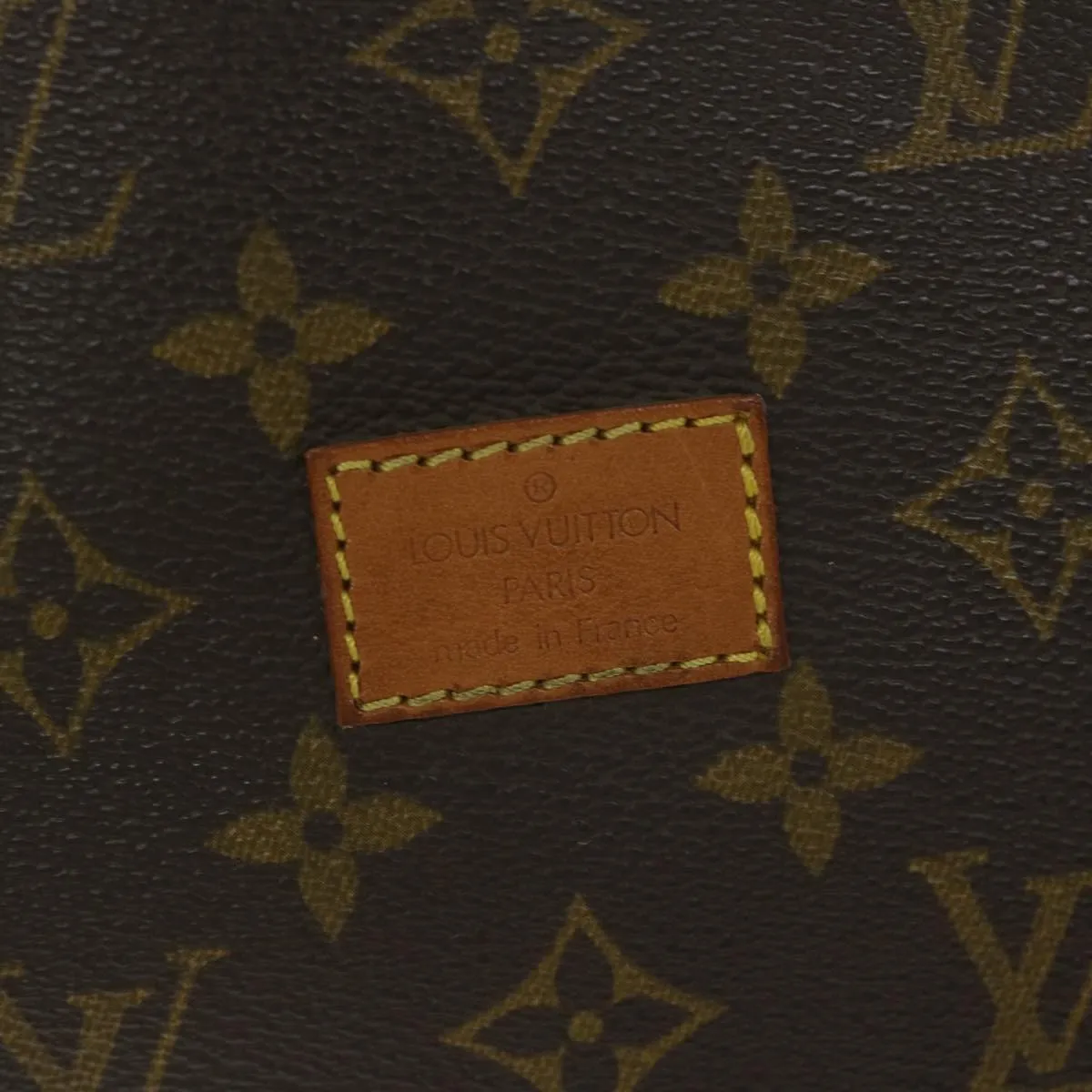 Trendy Inspired Louis Vuitton Monogram Saumur 30 Shoulder Bag M42256 Lv Auth Am5348