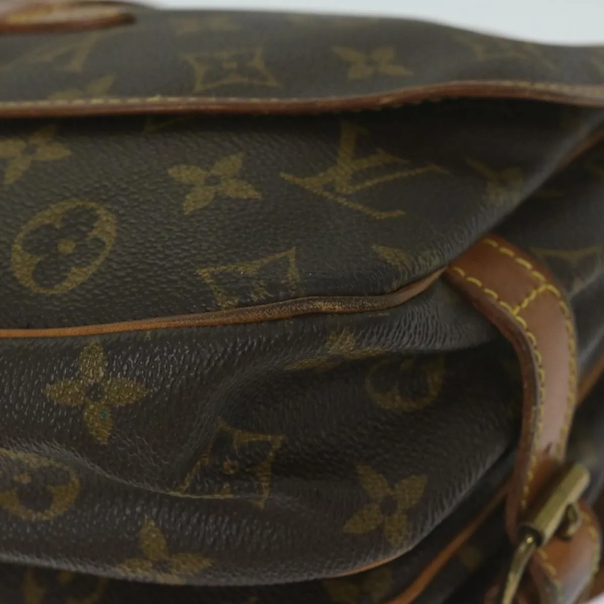 Trendy Inspired Louis Vuitton Monogram Saumur 30 Shoulder Bag M42256 Lv Auth Am5348