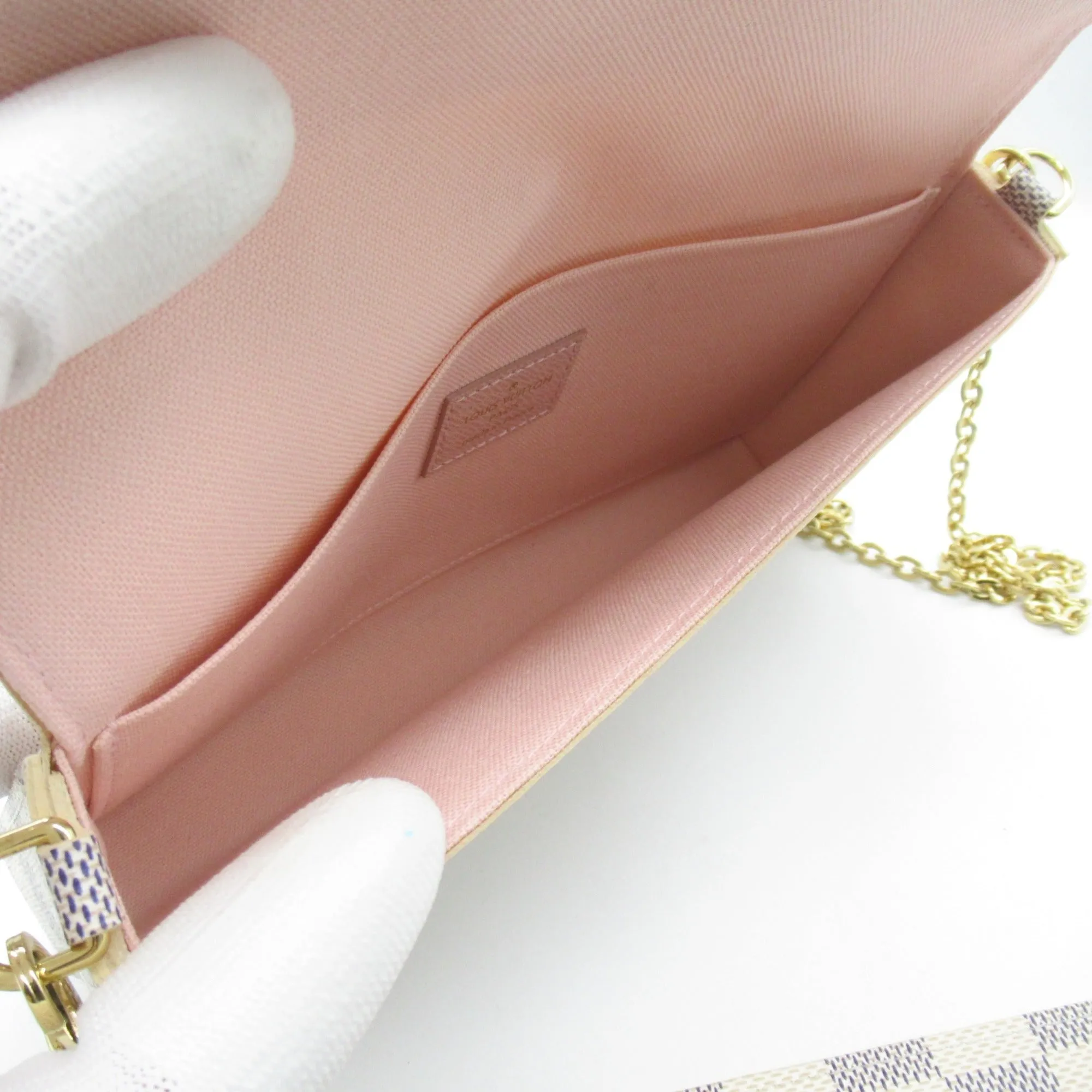 Trendy Inspired Louis Vuitton Pochette Felice White Damier Azur Leather N40491