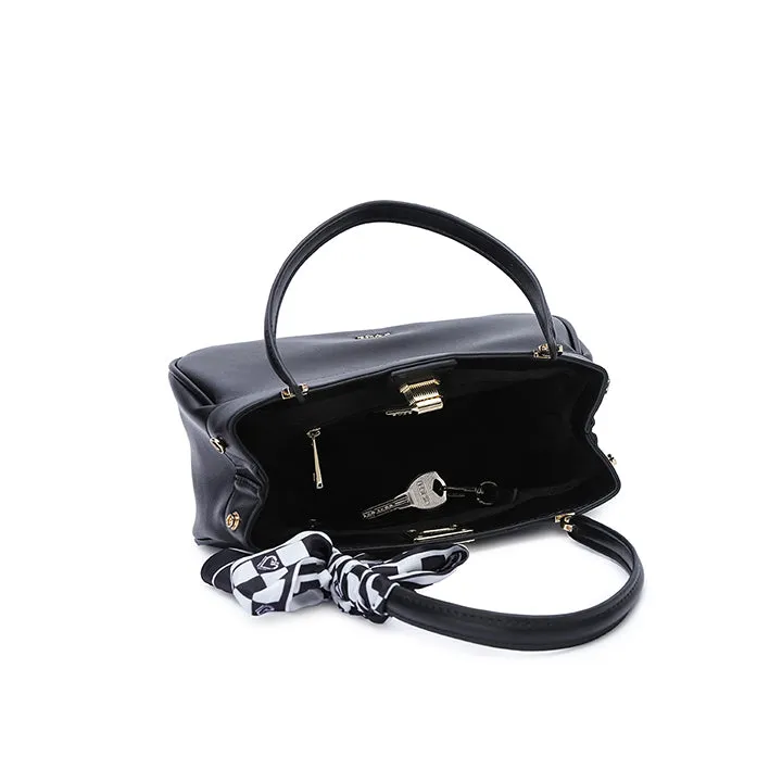 Trendy Twist Shoulder Bag BD 162