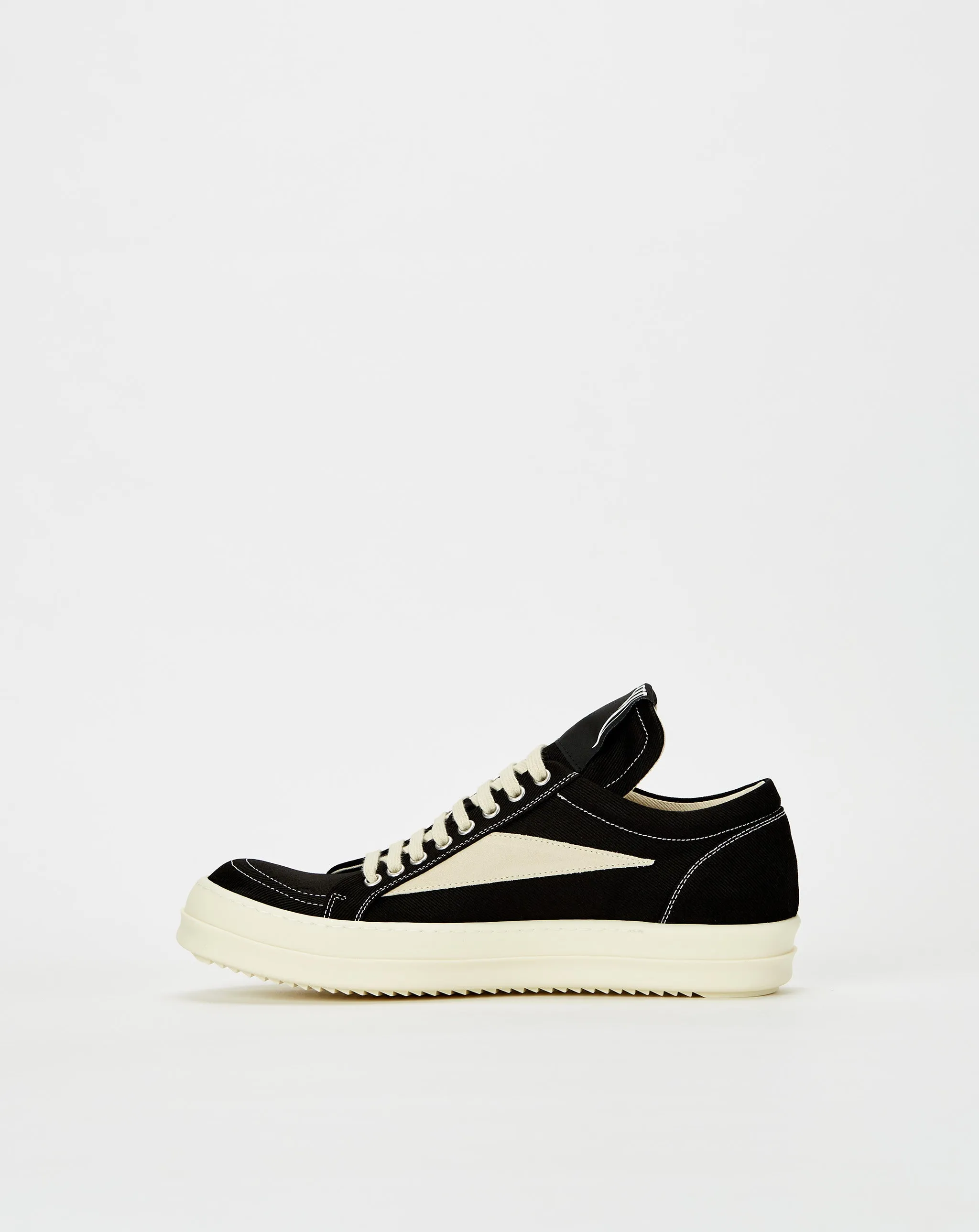 Vintage Sneaks Hollywood