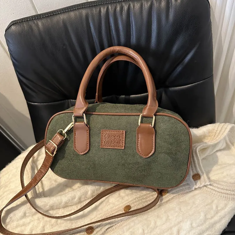 Wholesale retro matte texture handbag versatile shoulder synthetic leather crossbody bag