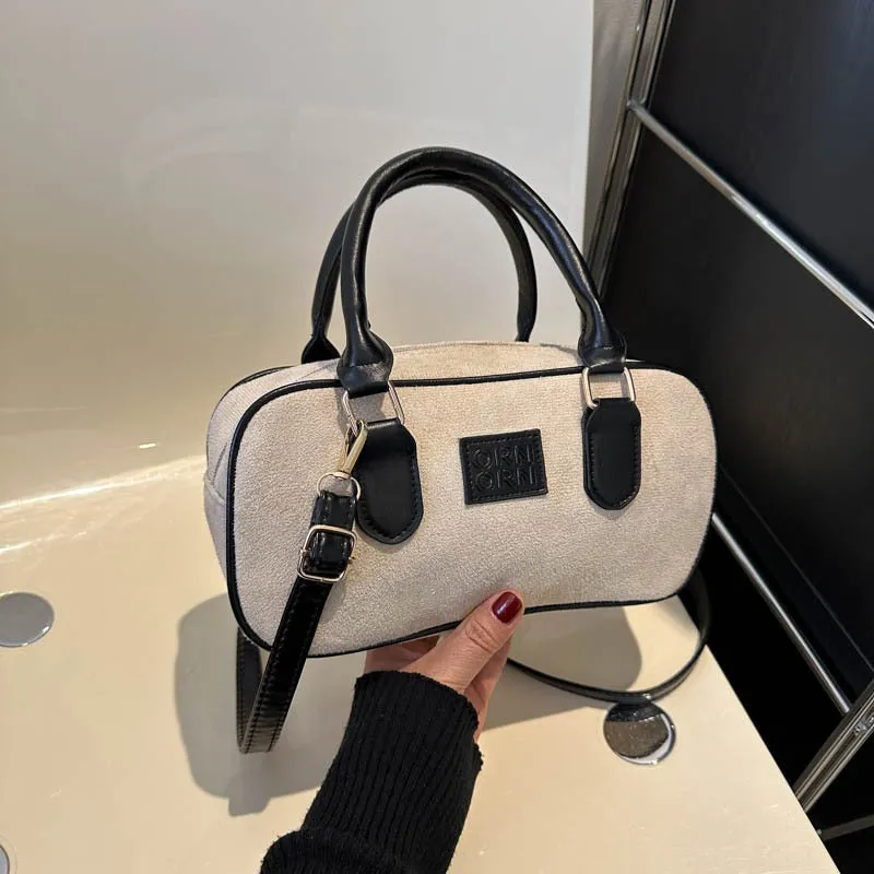 Wholesale retro matte texture handbag versatile shoulder synthetic leather crossbody bag