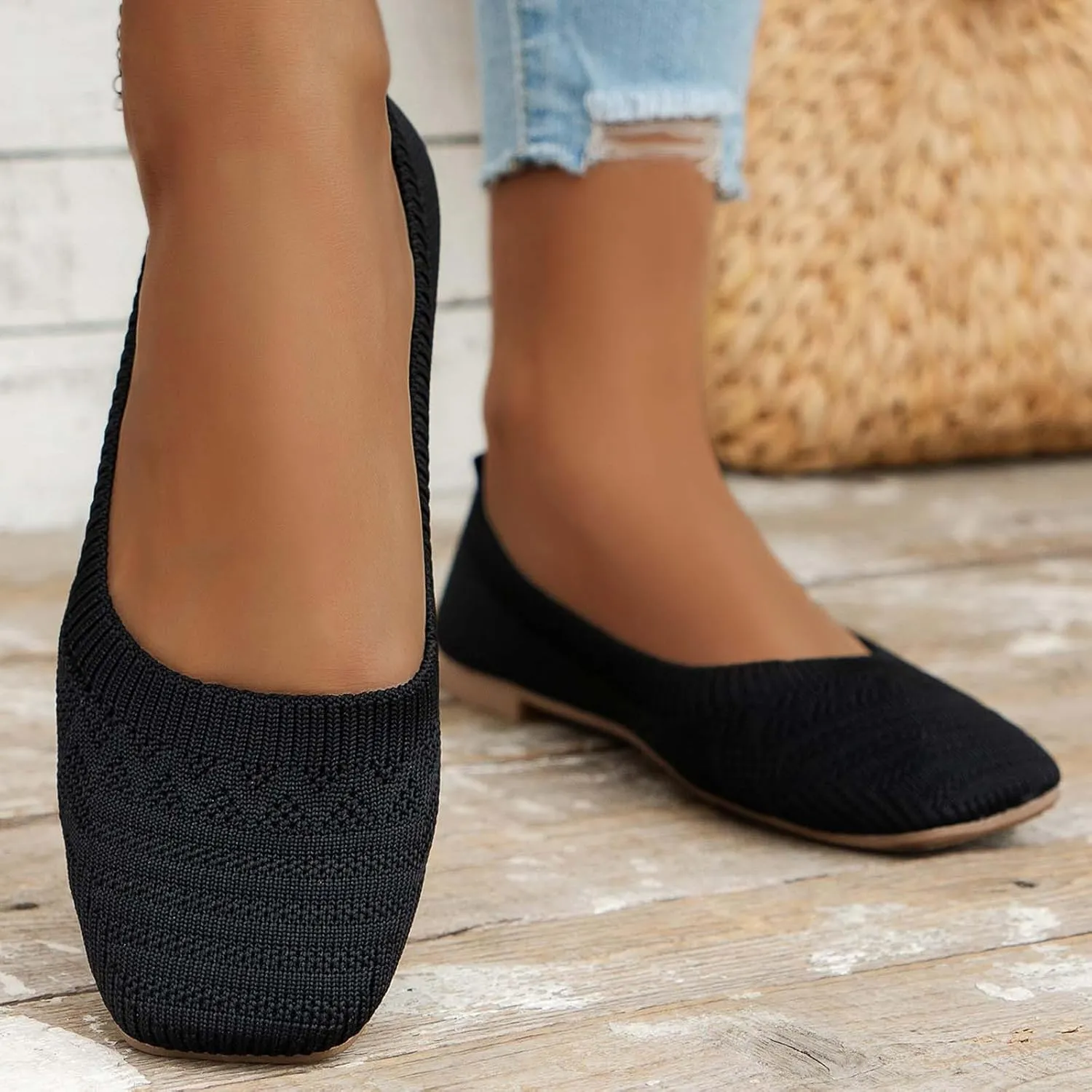 Women's Casual Flat Shoes Breathable Knit Slip On Comfortable Ballet for Daily Wear Spring Summer