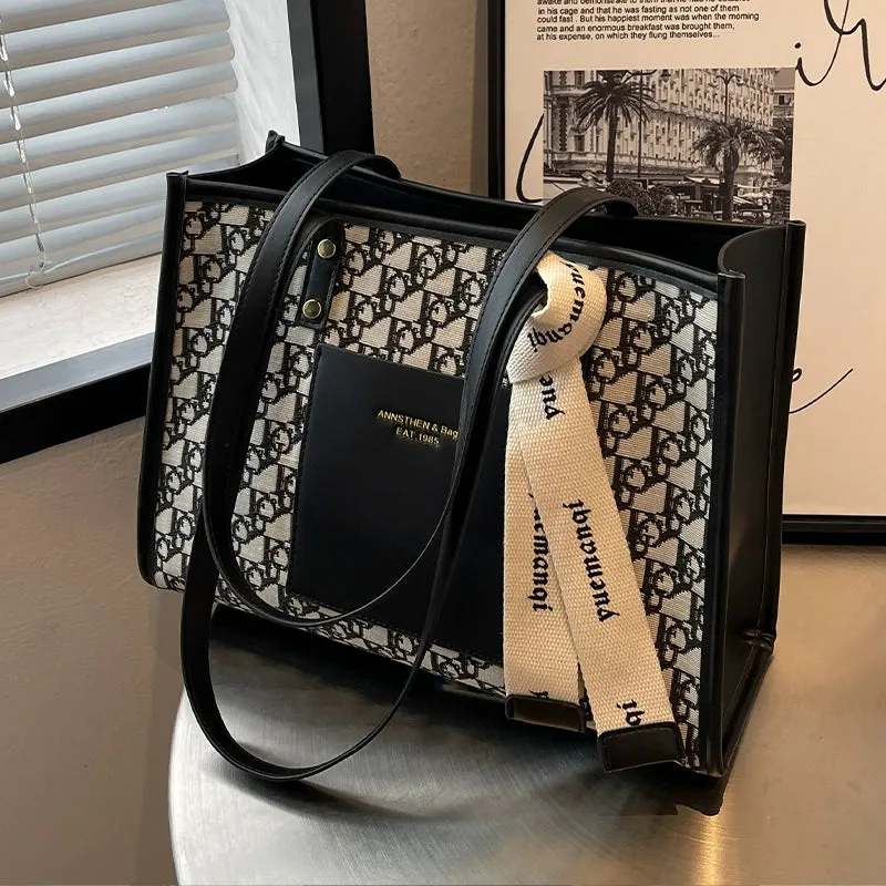 Women's Leather Large Capacity Versatile Shoulder Bag